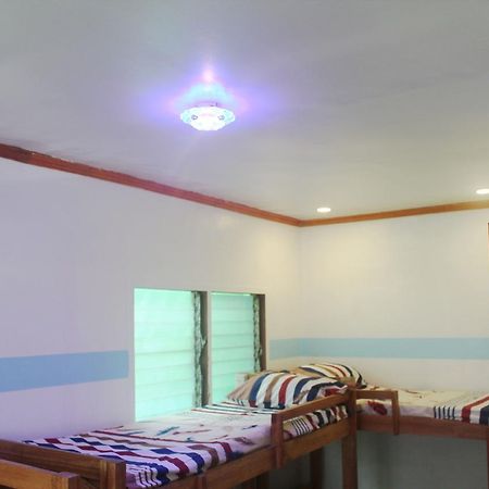 J'S Backpackers Hostel Davao City Dış mekan fotoğraf